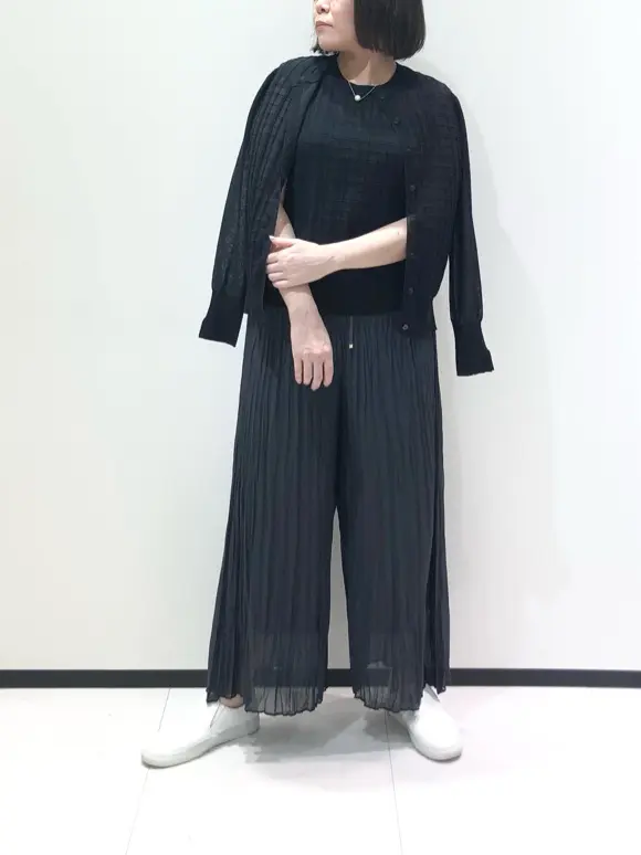 BEIGE， 藤木 コーディネート画像