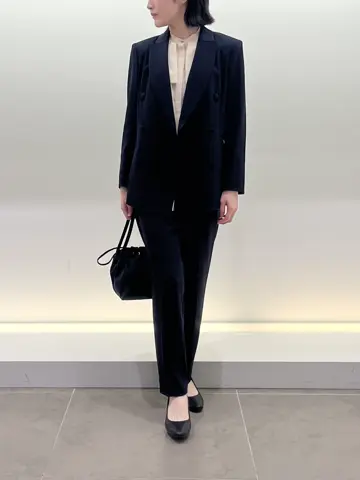 BEIGE， 伊藤 コーディネート画像