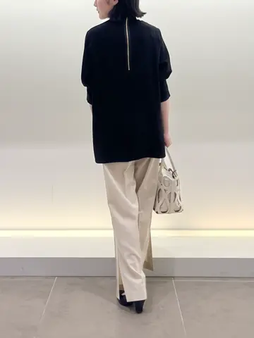 BEIGE， 伊藤 コーディネート画像