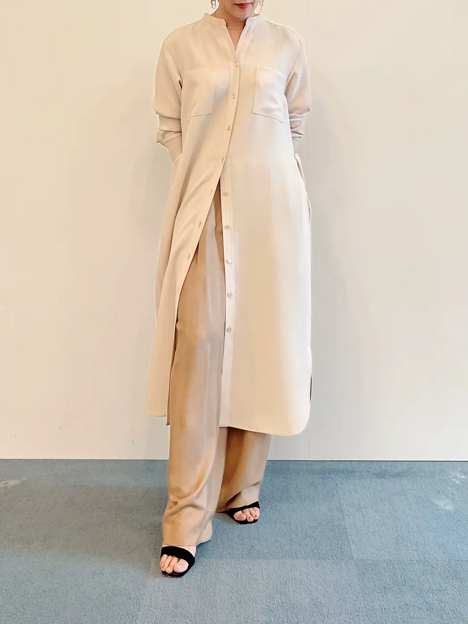 Beige. サイズ2はホワイトトップス 公式】BEIGE, | ファッション通販サイト[オンワード・クローゼット]