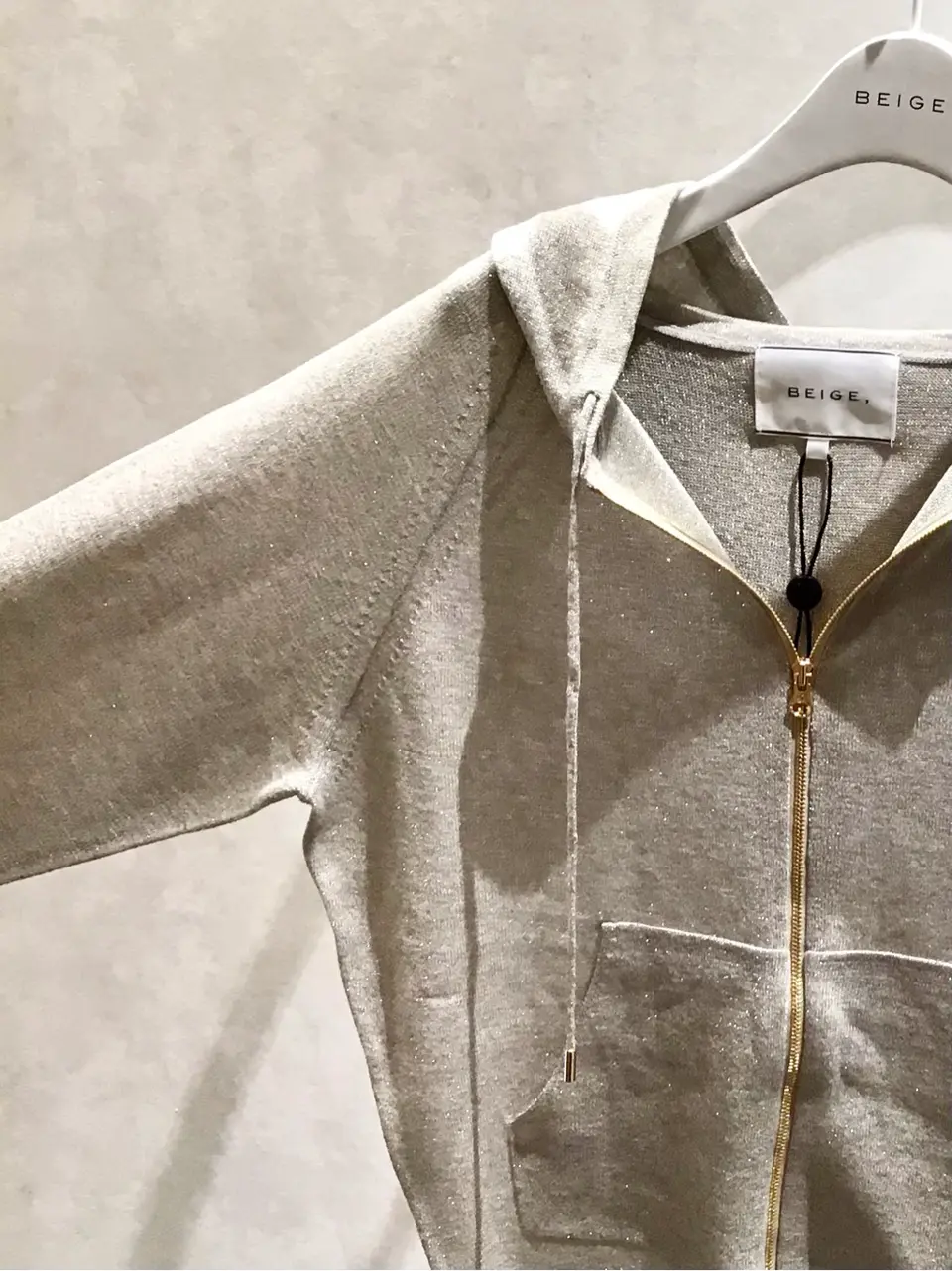 BEIGE， スタッフ コーディネート画像