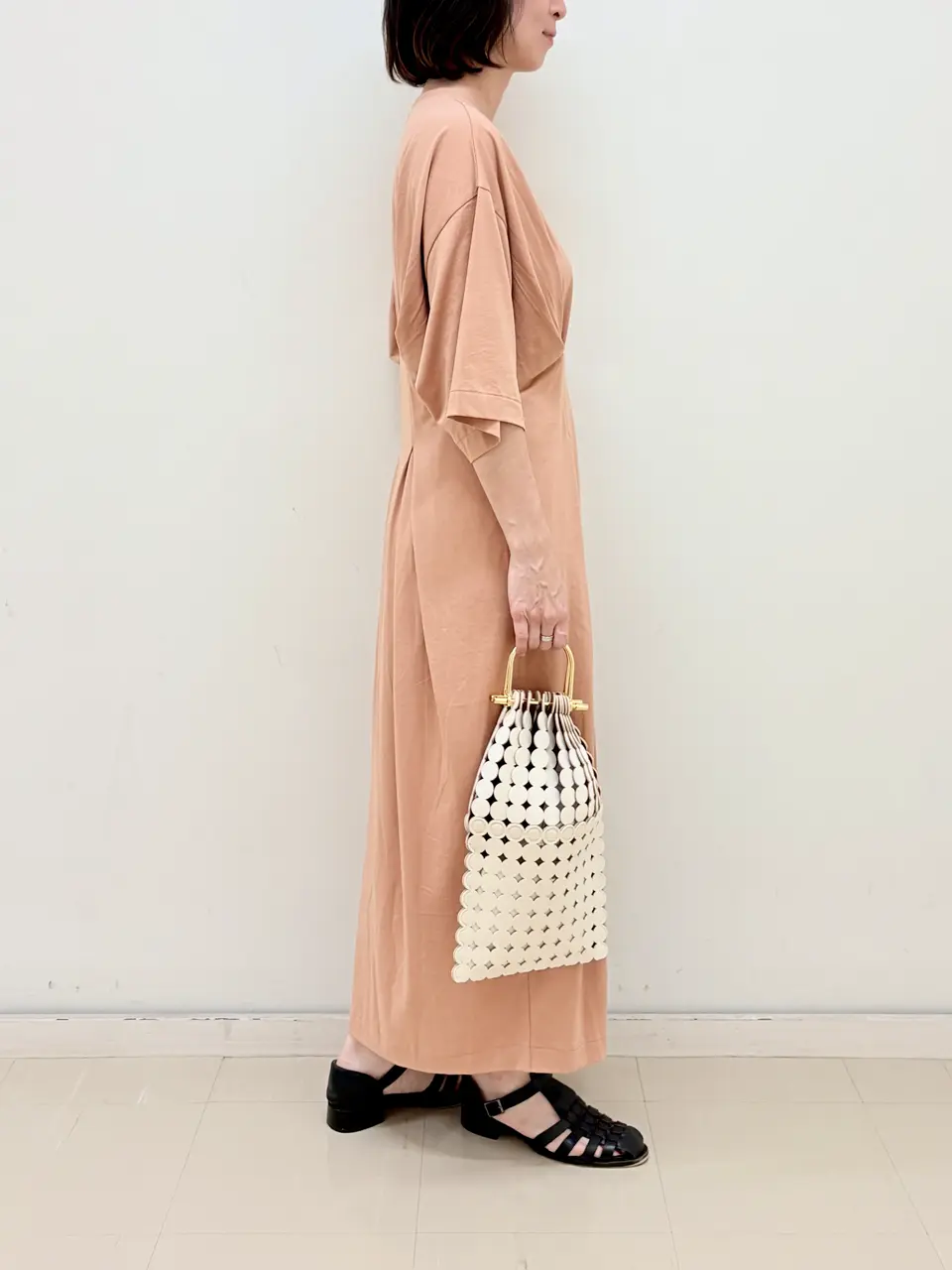 BEIGE， スタッフ コーディネート画像