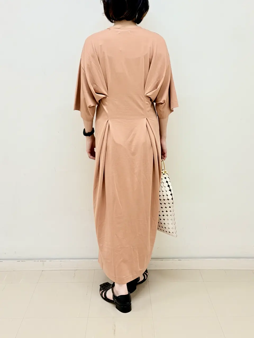 BEIGE， スタッフ コーディネート画像