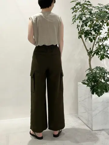 BEIGE， 小泉 コーディネート画像