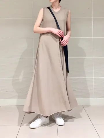 BEIGE， スタッフ コーディネート画像