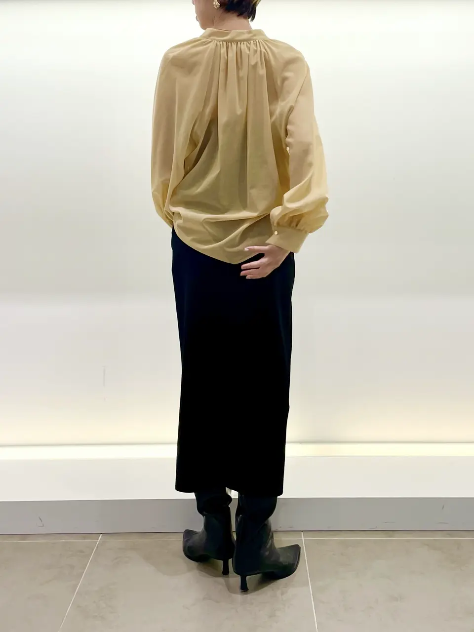 BEIGE， 柴田 コーディネート画像