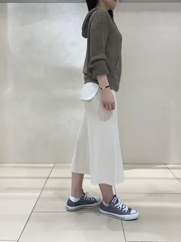 BEIGE， スタッフ コーディネート画像