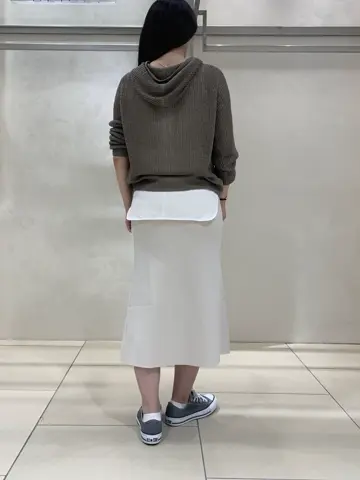 BEIGE， スタッフ コーディネート画像