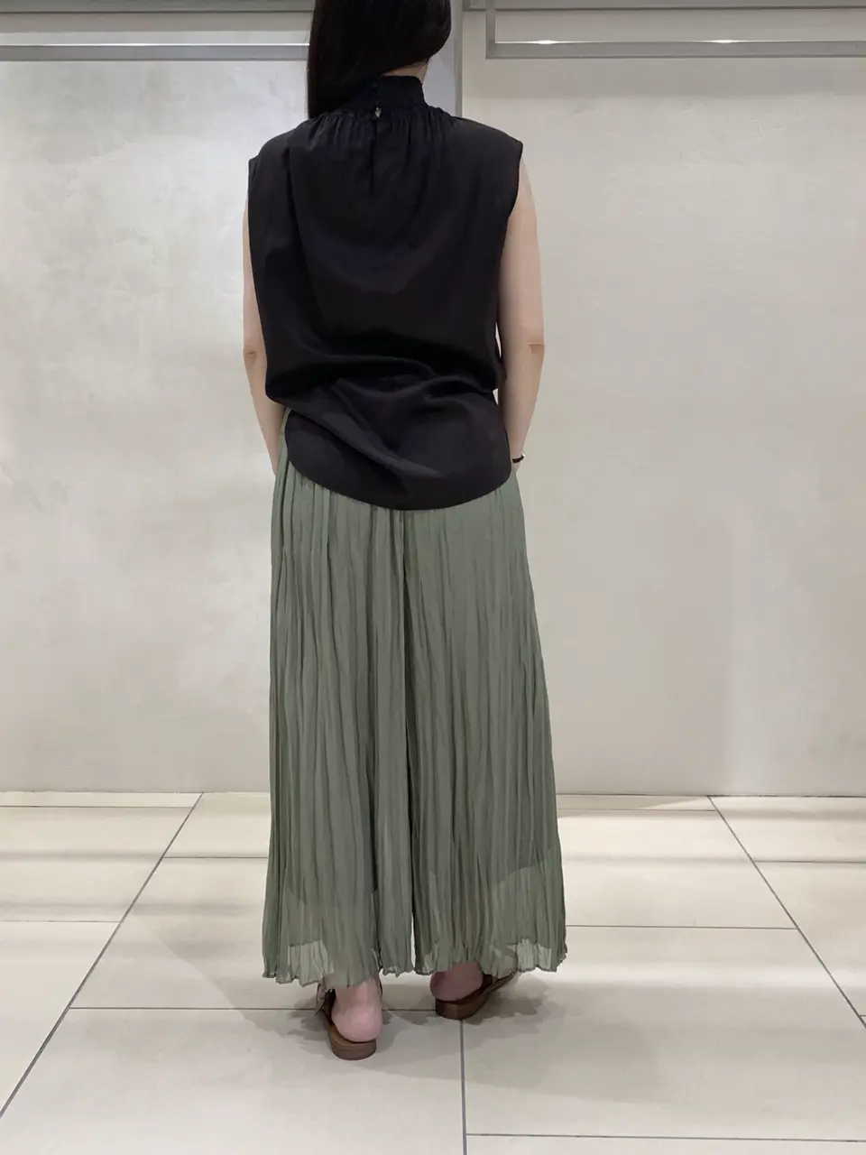 BEIGE， スタッフ コーディネート画像