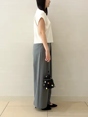 BEIGE， スタッフ コーディネート画像