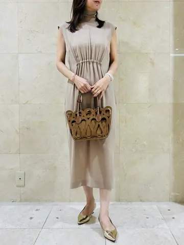 BEIGE， スタッフ コーディネート画像