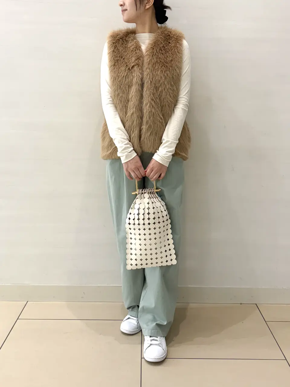 BEIGE， スタッフ コーディネート画像