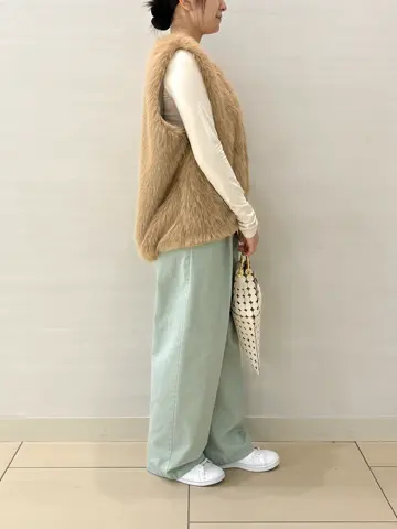 BEIGE， スタッフ コーディネート画像