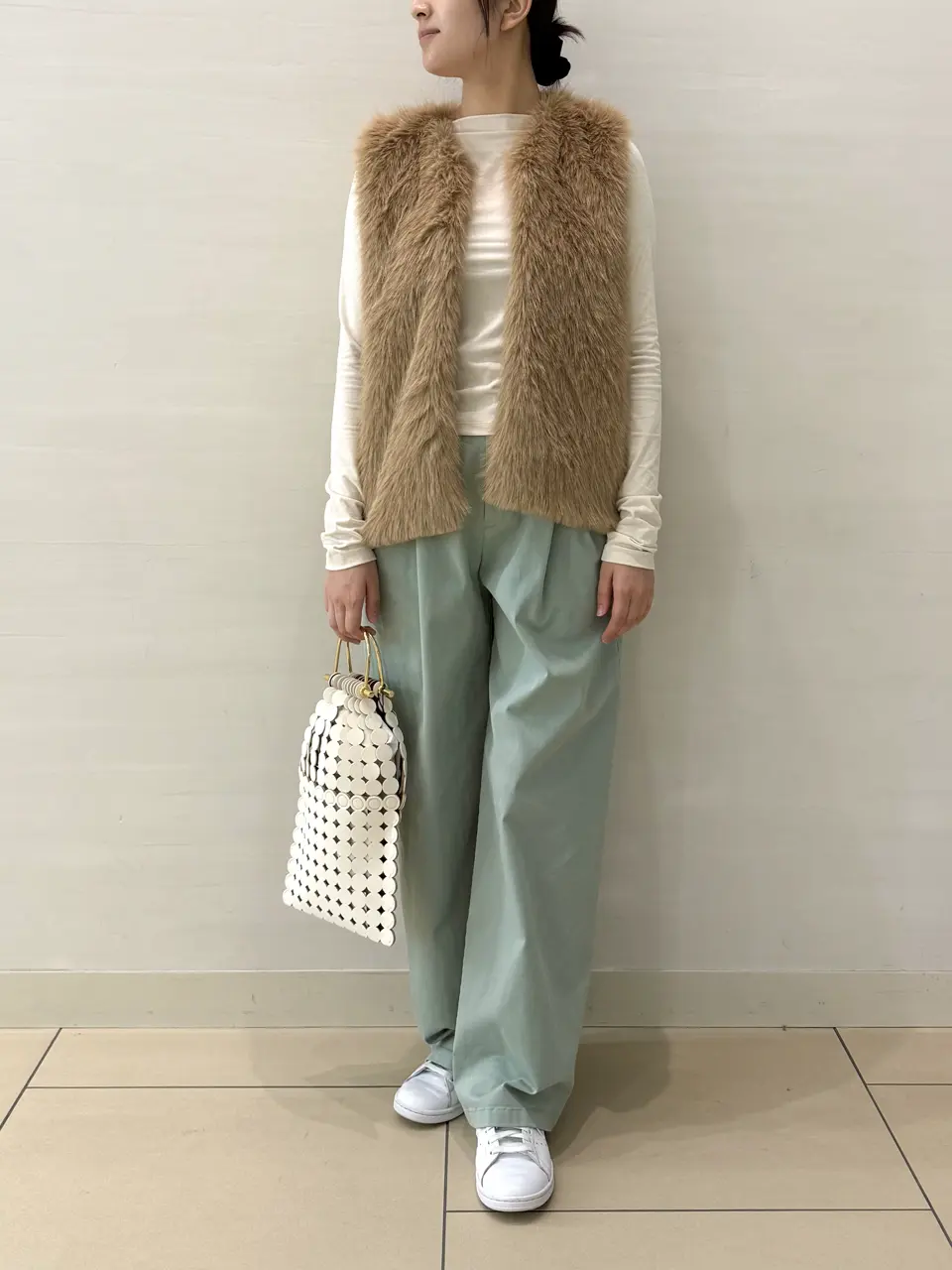 BEIGE， スタッフ コーディネート画像