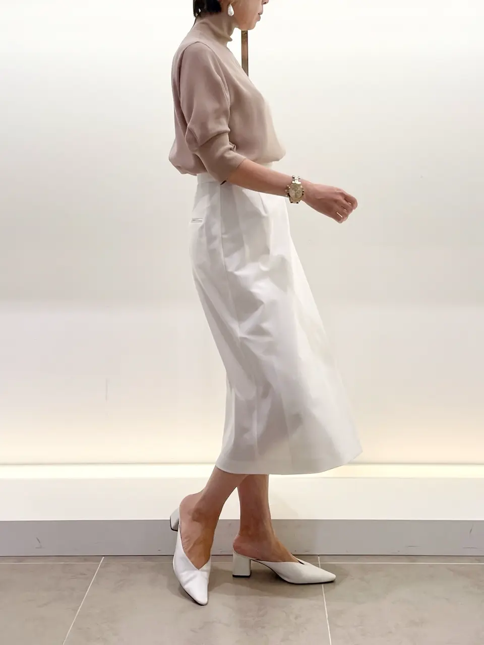 BEIGE， 柴田 コーディネート画像