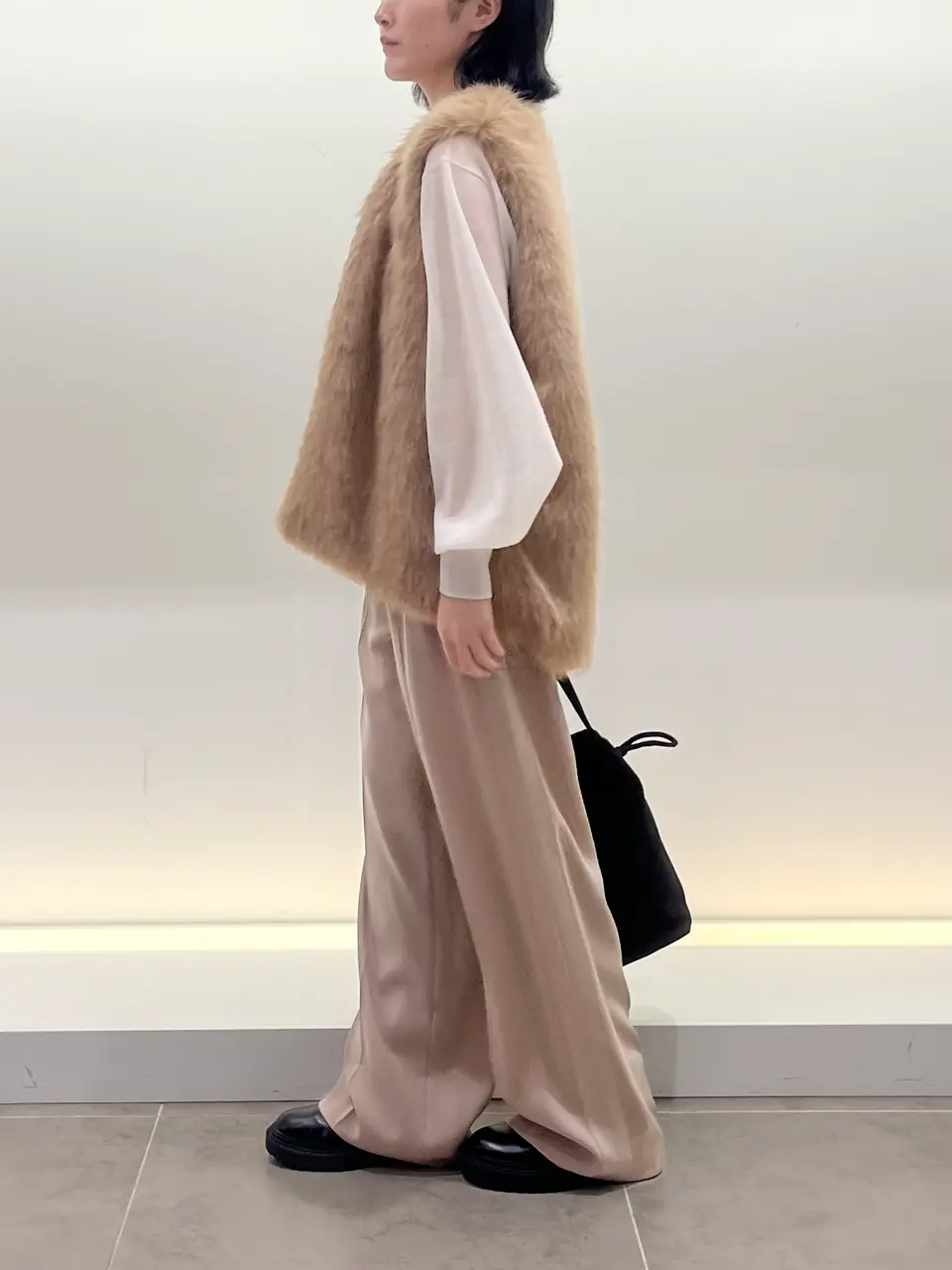 BEIGE， 伊藤 コーディネート画像