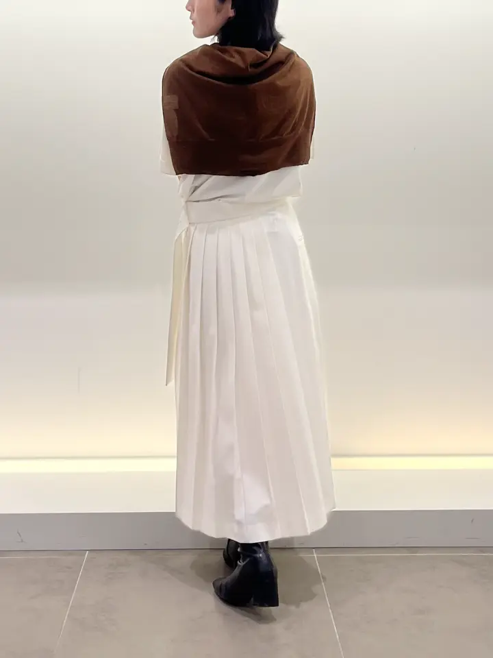 BEIGE， 伊藤 コーディネート画像