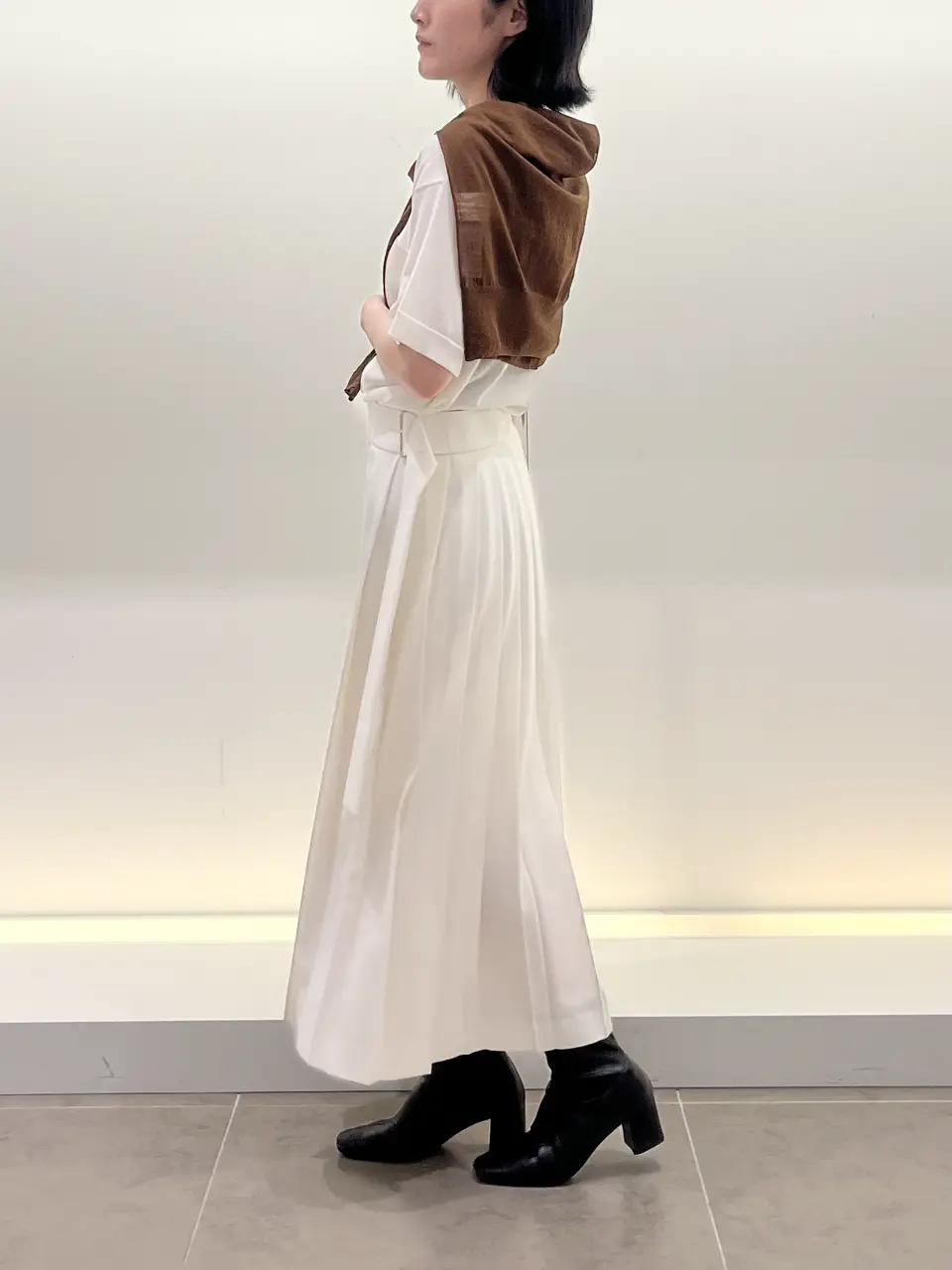 BEIGE， 伊藤 コーディネート画像