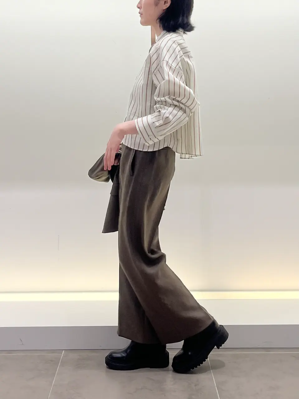 BEIGE， 伊藤 コーディネート画像