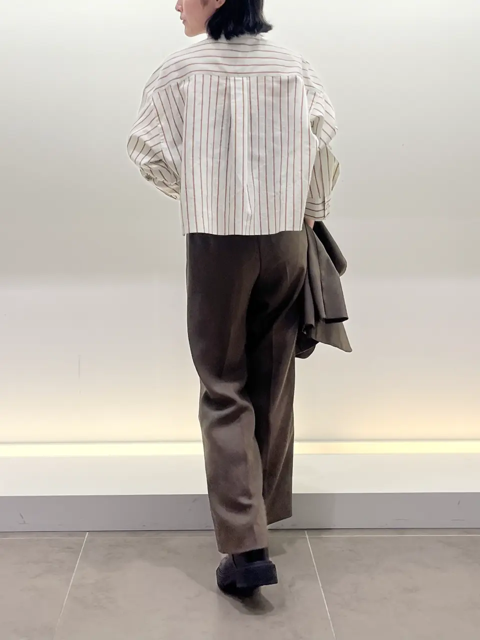 BEIGE， 伊藤 コーディネート画像