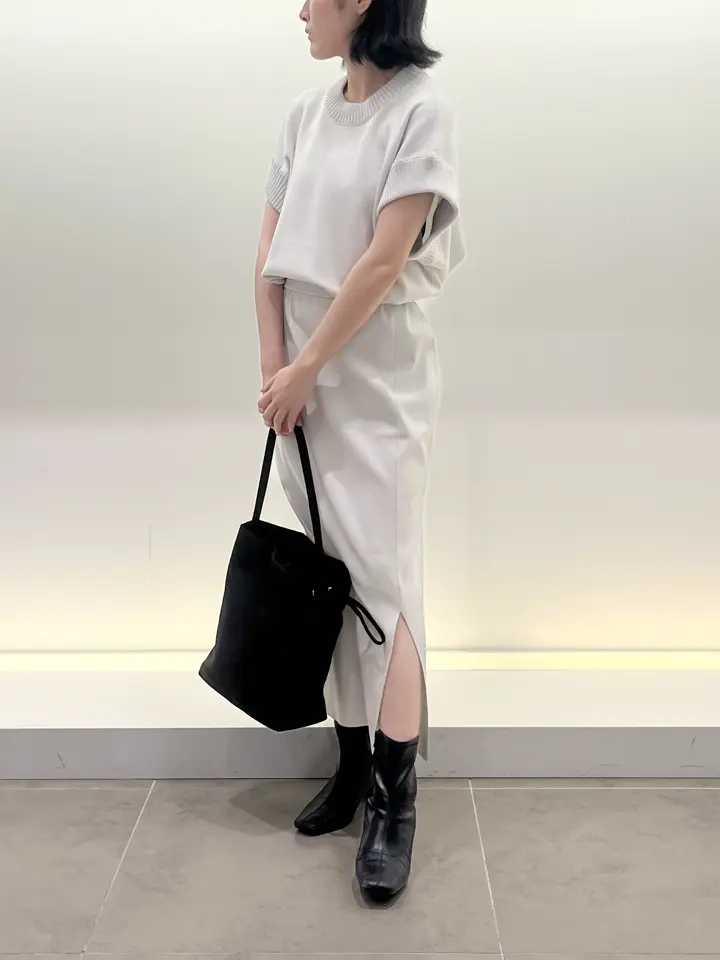 BEIGE， 伊藤 コーディネート画像