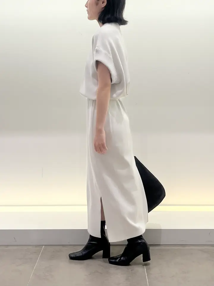 BEIGE， 伊藤 コーディネート画像