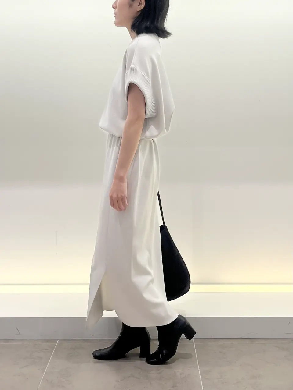 BEIGE， 伊藤 コーディネート画像