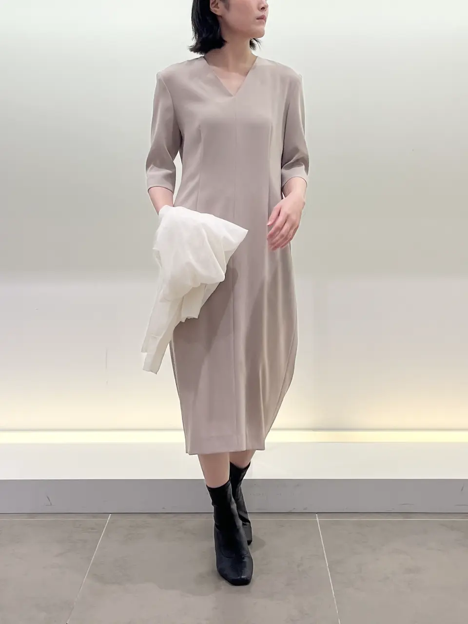 BEIGE， 伊藤 コーディネート画像