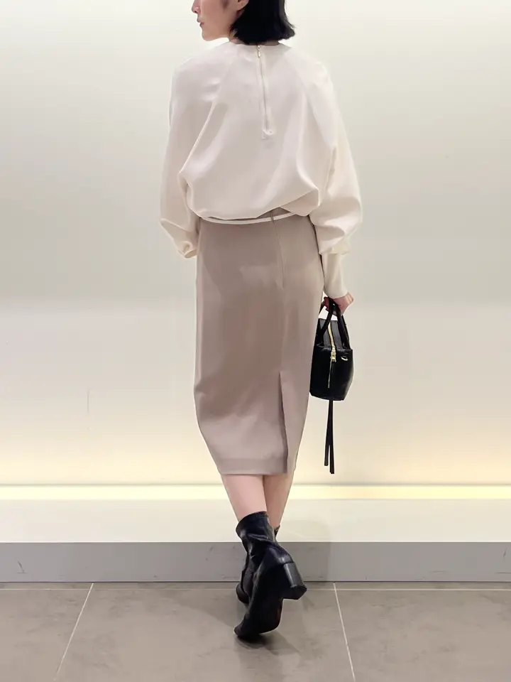 BEIGE， 伊藤 コーディネート画像