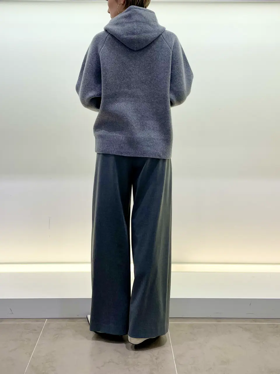 BEIGE， 柴田 コーディネート画像