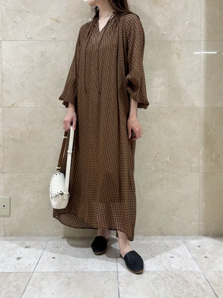 BEIGE， スタッフ コーディネート画像