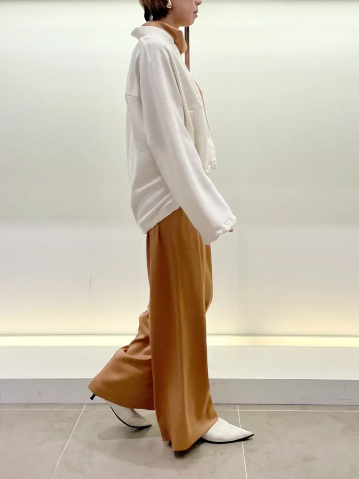 BEIGE， 柴田 コーディネート画像