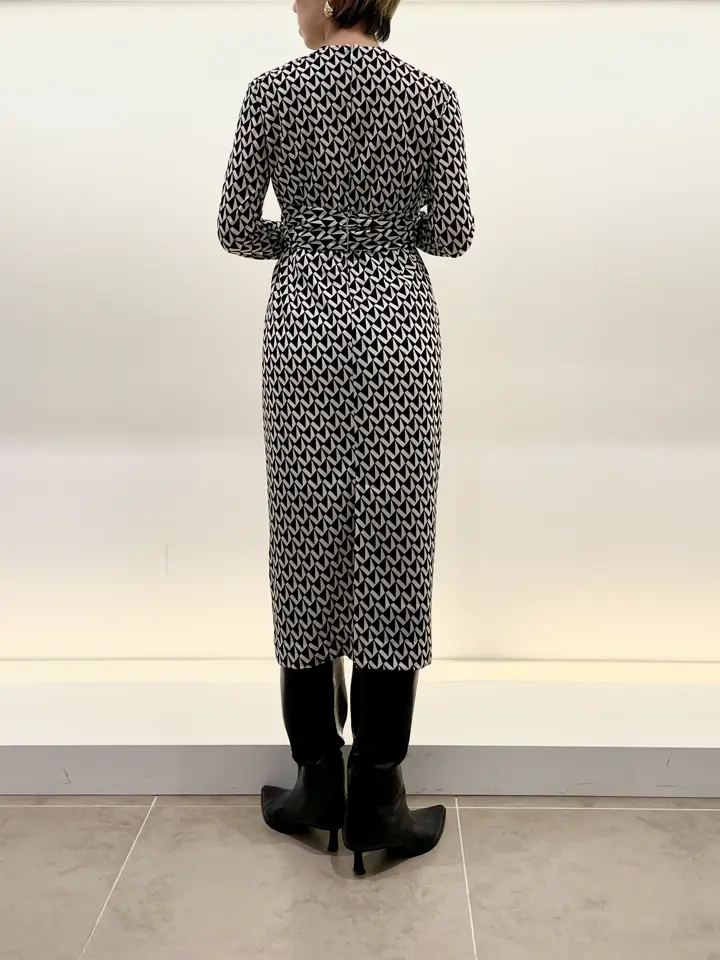 BEIGE， 柴田 コーディネート画像