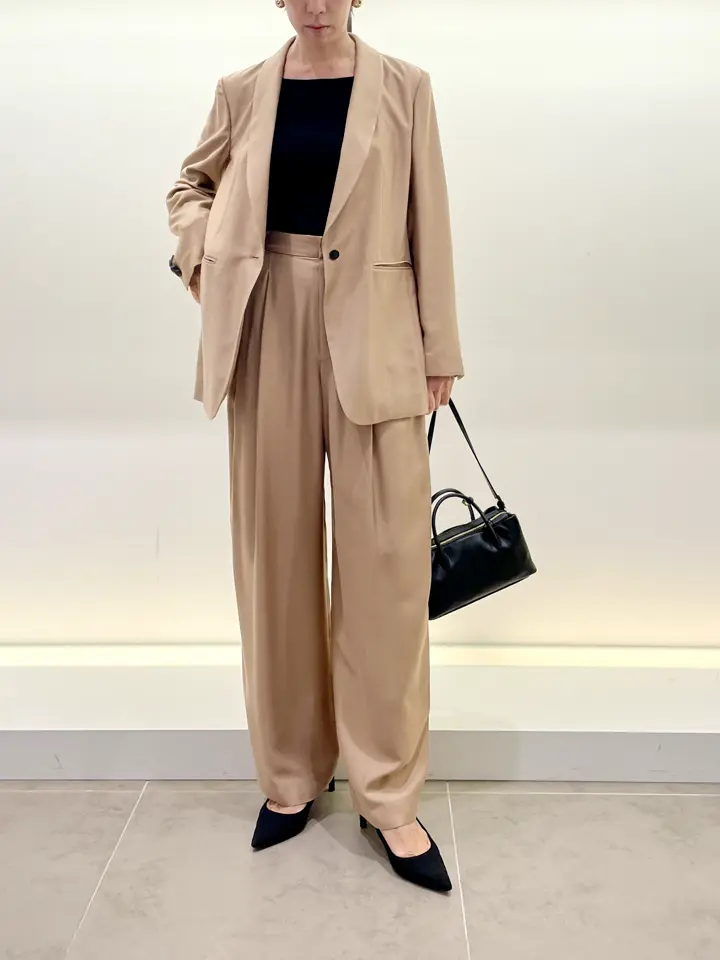 BEIGE， 柴田 コーディネート画像