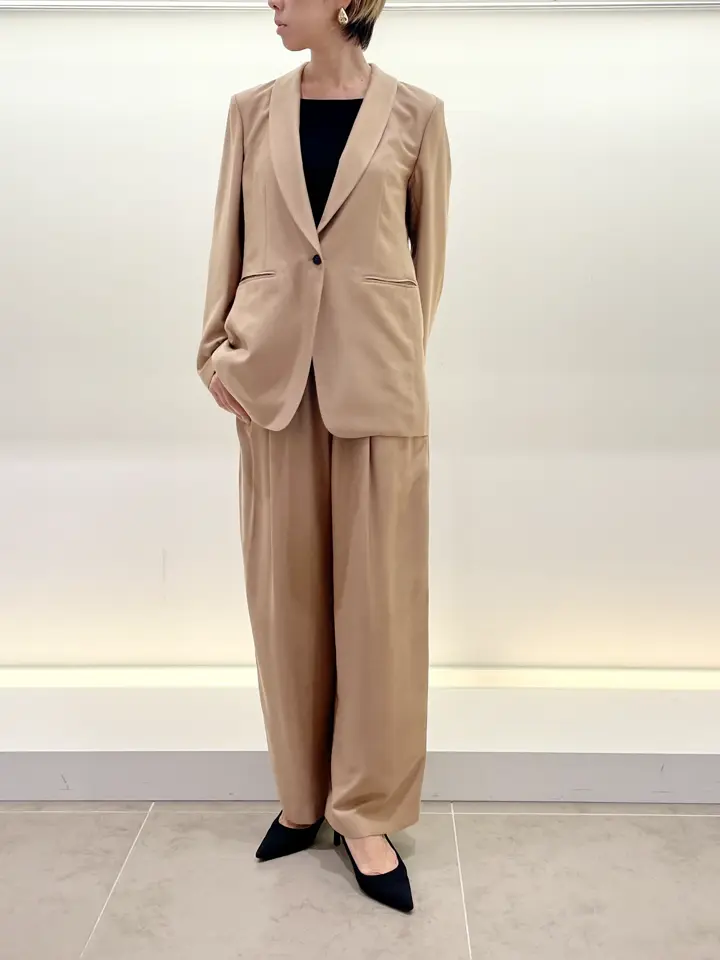 BEIGE， 柴田 コーディネート画像