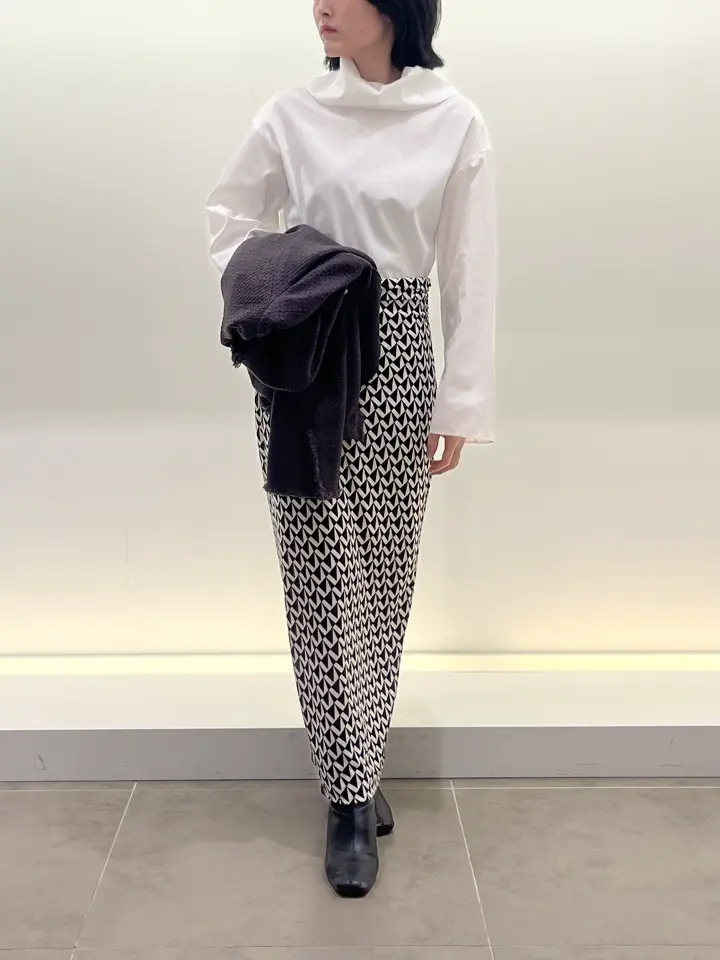 BEIGE， 伊藤 コーディネート画像