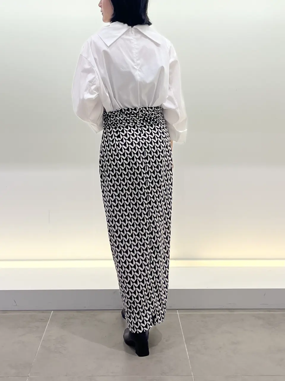 BEIGE， 伊藤 コーディネート画像