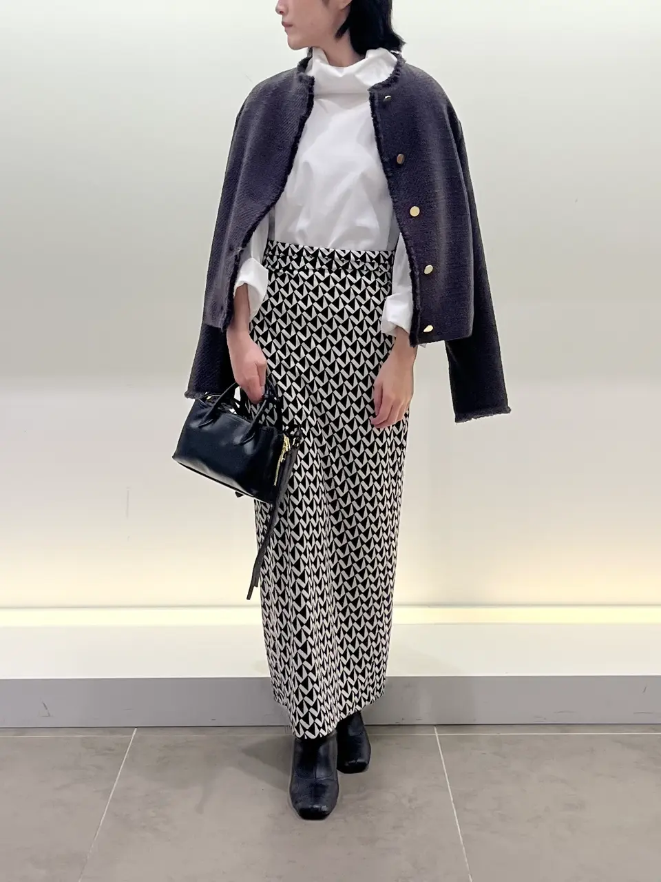 BEIGE， 伊藤 コーディネート画像