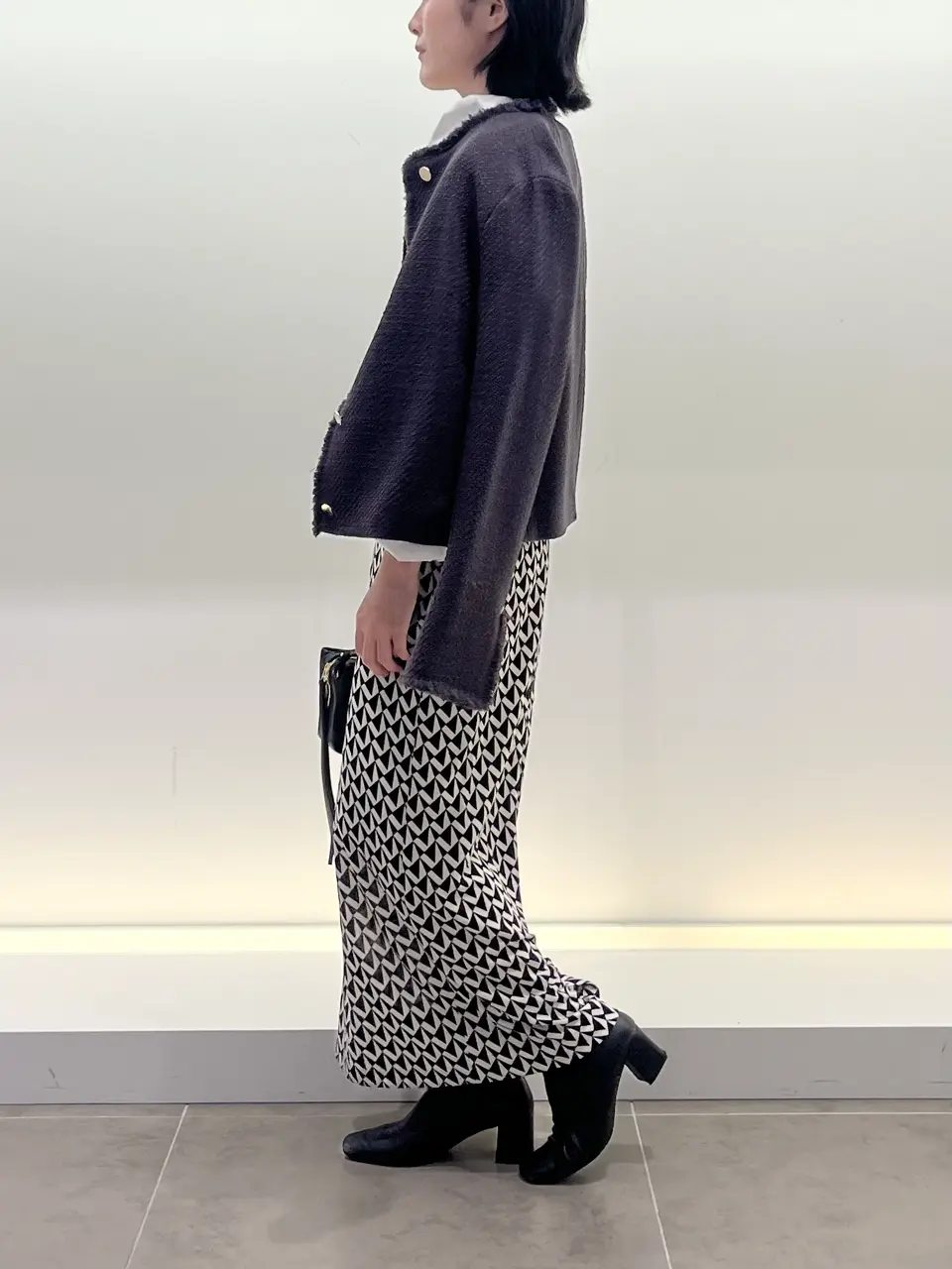 BEIGE， 伊藤 コーディネート画像