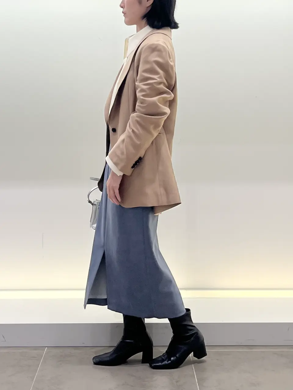 BEIGE， 伊藤 コーディネート画像