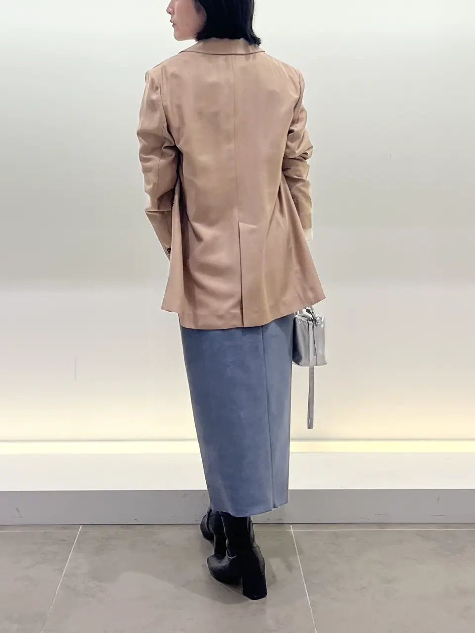 BEIGE， 伊藤 コーディネート画像