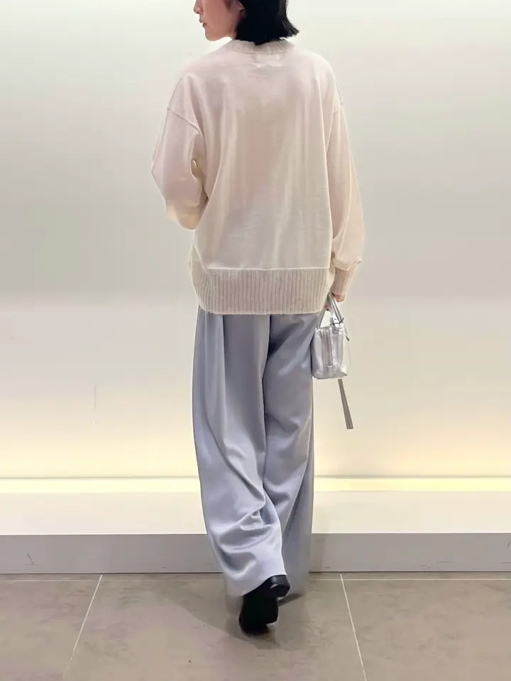 BEIGE， 伊藤 コーディネート画像