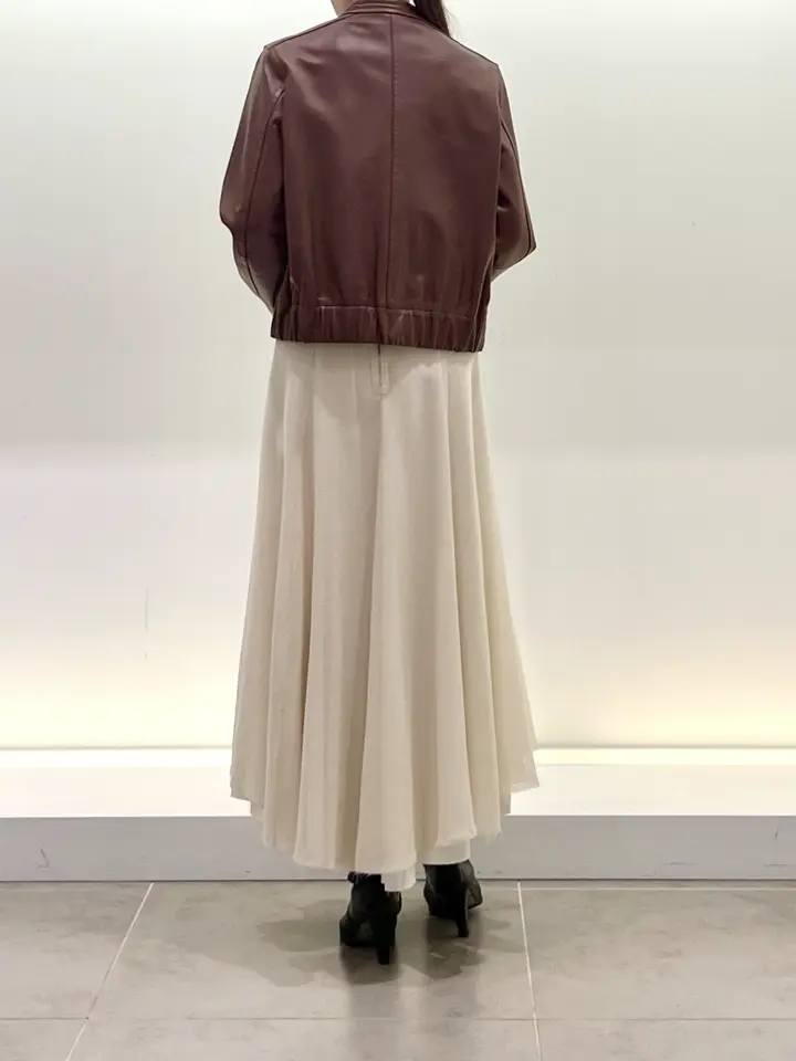 BEIGE， スタッフ コーディネート画像