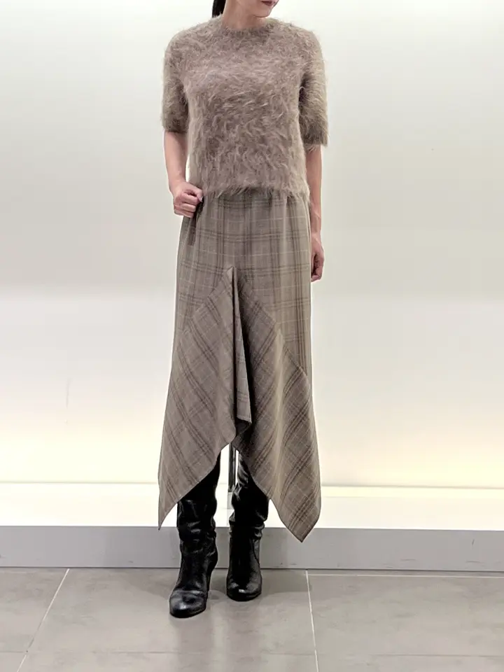 BEIGE， スタッフ コーディネート画像