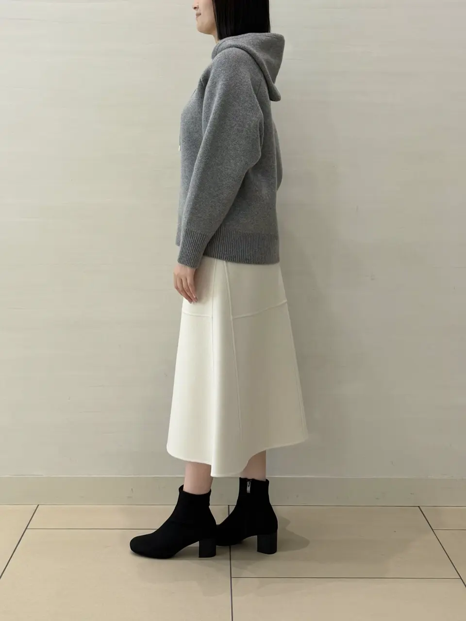 BEIGE， スタッフ コーディネート画像