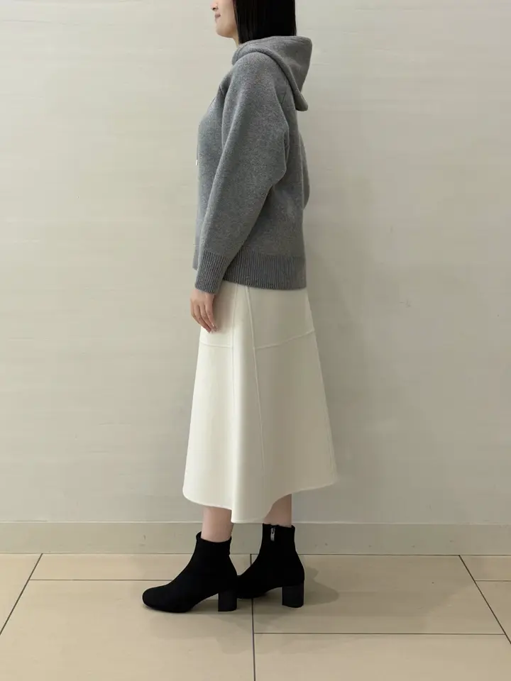 BEIGE， スタッフ コーディネート画像