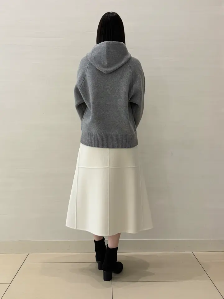 BEIGE， スタッフ コーディネート画像