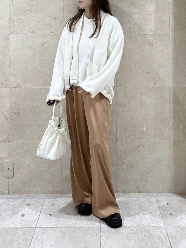 BEIGE， スタッフ コーディネート画像