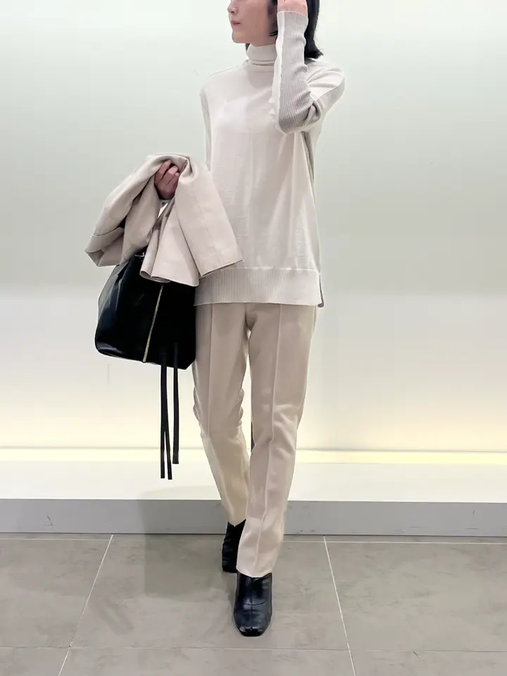 BEIGE， 伊藤 コーディネート画像