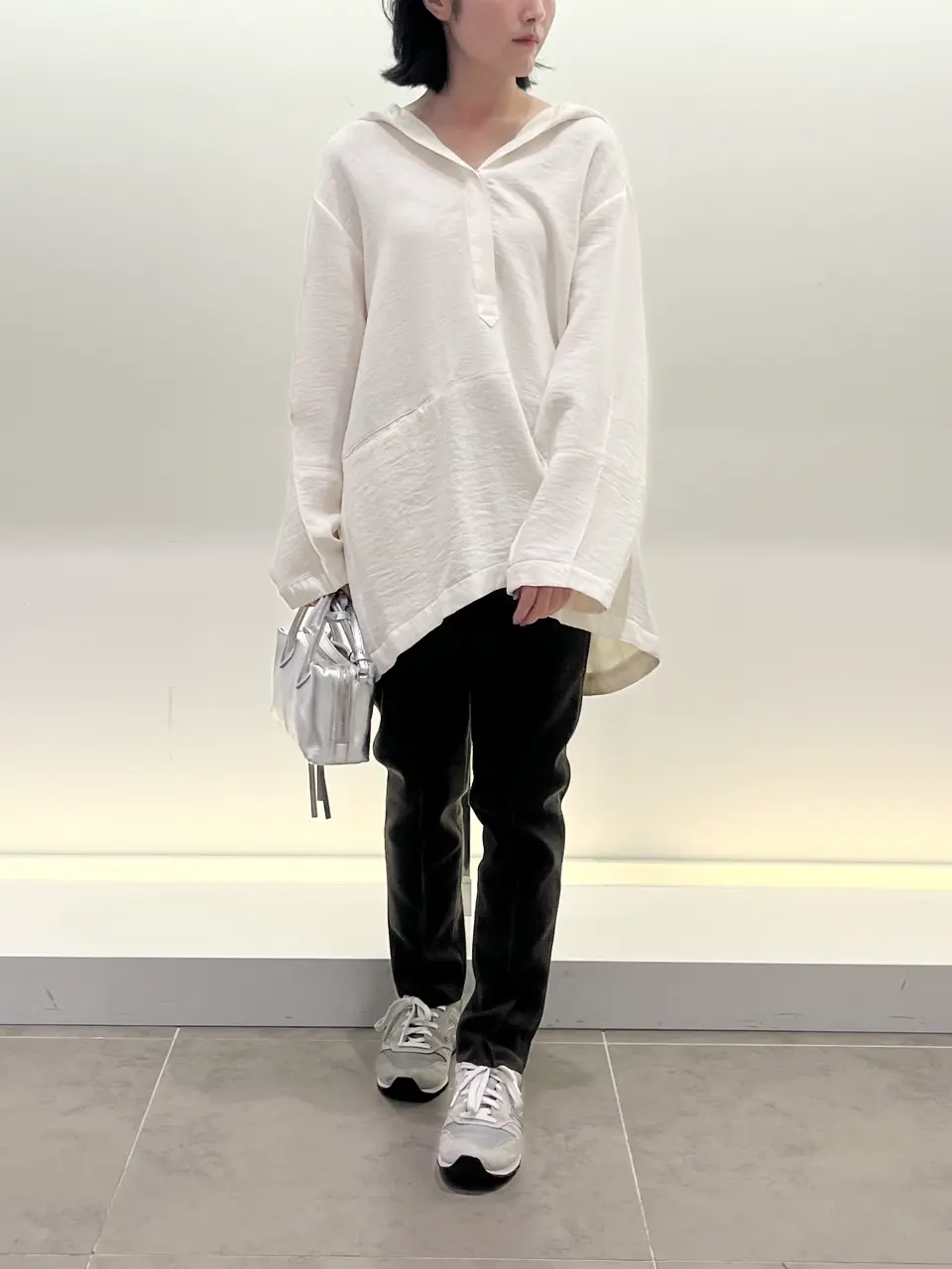 BEIGE， 伊藤 コーディネート画像